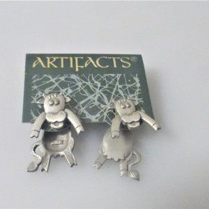 Artifacts PEWTER COW EARRINGS Movable Body Pierced Earrings Cow Collection Moo